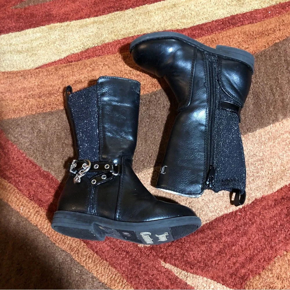 Juicy Couture Toddler’s Girl Boots